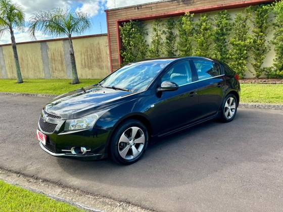 CHEVROLET CRUZE 1.8 LT 16V FLEX 4P MANUAL